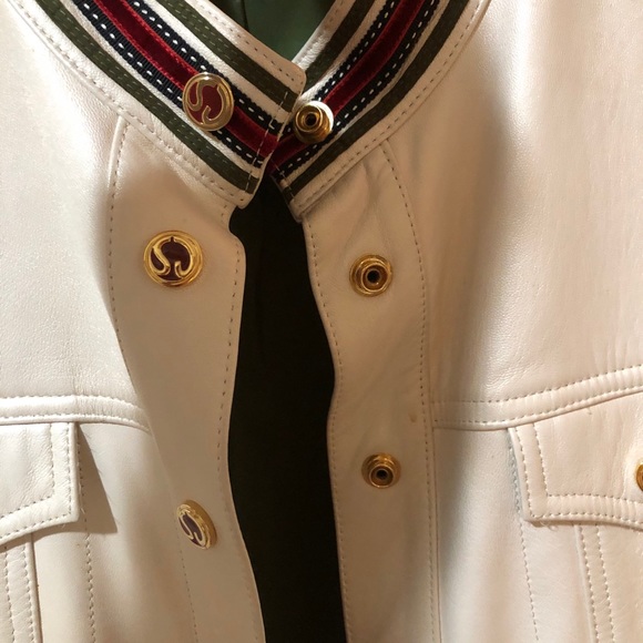 St. John sport by Marie Gray leather jacket - Picture 6 of 8